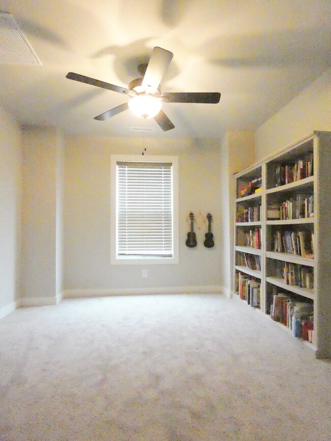 Building Photo - 2804 Kincheloe Ct