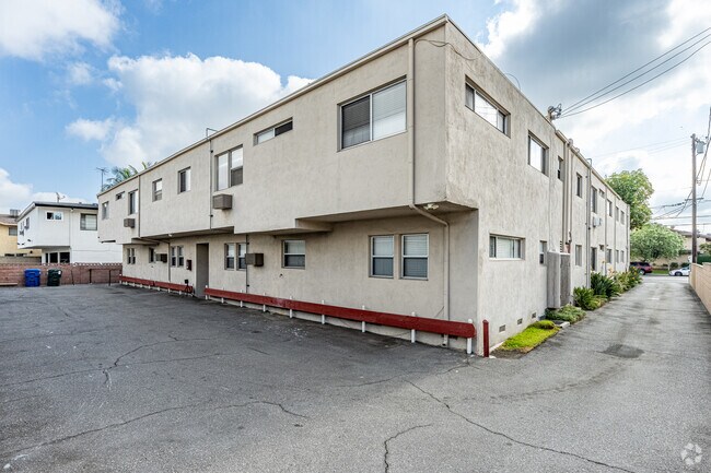 Alternate - 10327 Downey Ave.