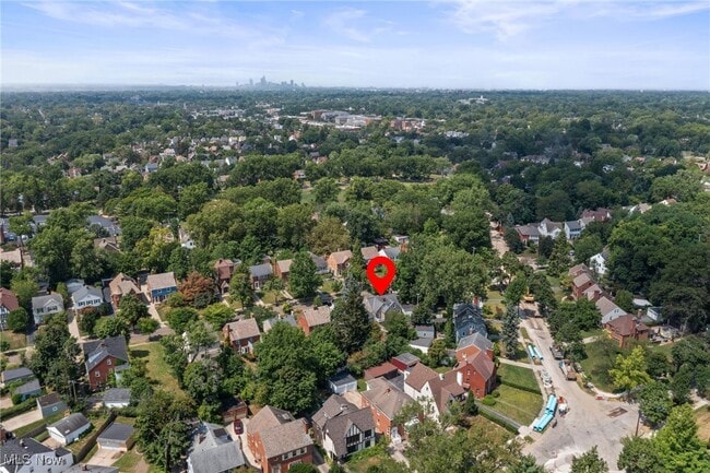 Primary Photo - 3595 Glencairn Rd