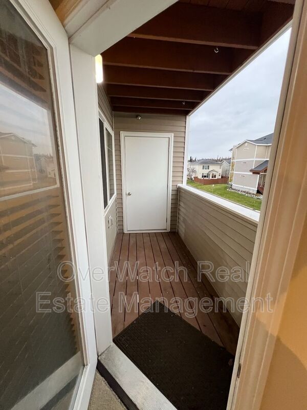 Building Photo - 11351 Discovery View Dr