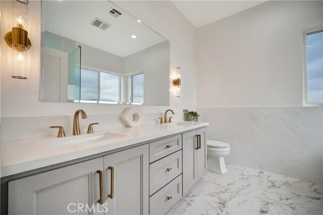 Building Photo - 12511 Haleh Ln