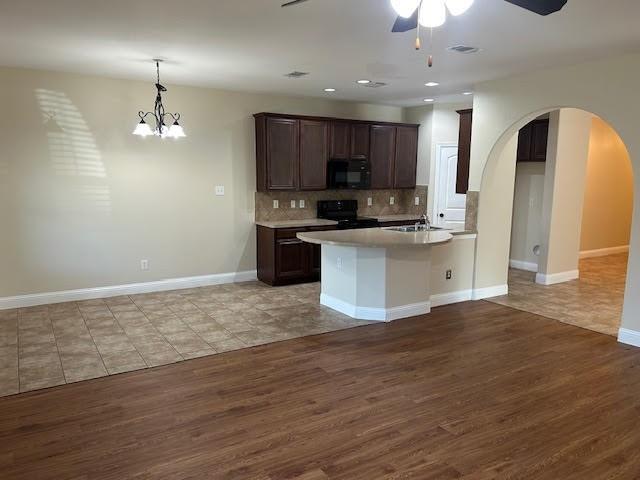 Building Photo - 3005 Flowering Springs Dr