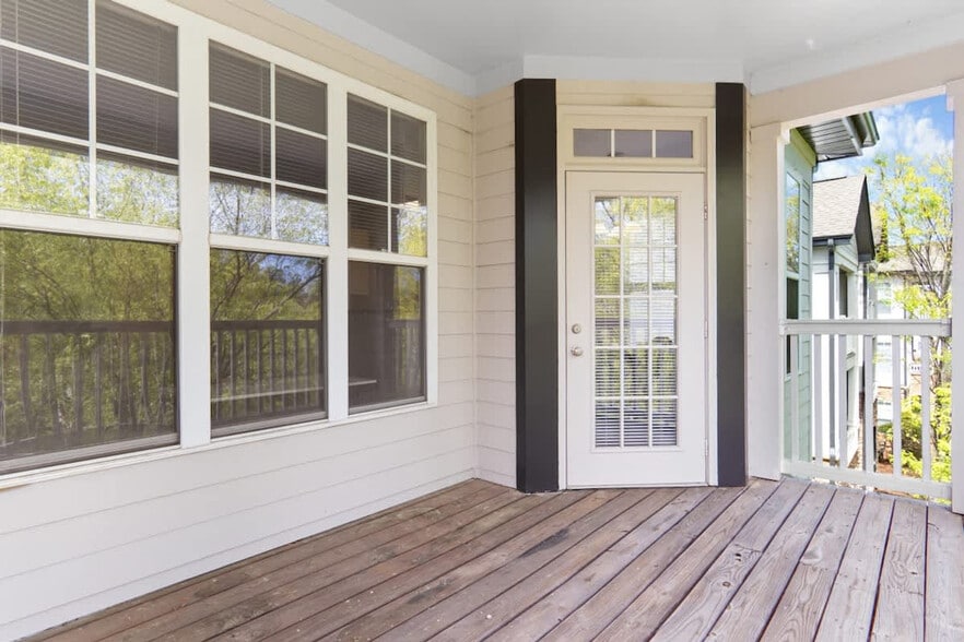 Building Photo - 7038 Almaden Way