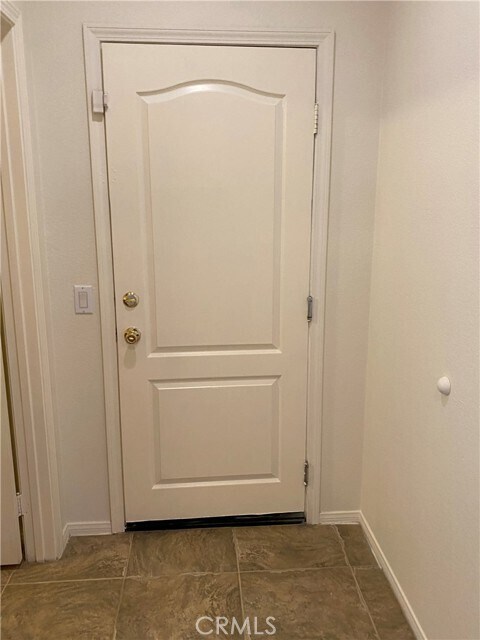 Building Photo - 5505 Sunset Ridge Dr