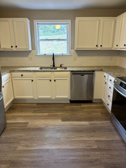 Building Photo - 403 Westchester Blvd NW