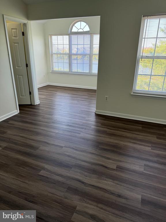 Building Photo - 21105 Mossy Glen Terrace