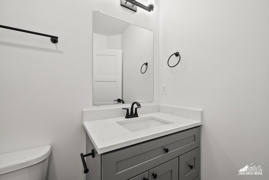 2nd Bath - 1493 W 40th Ave