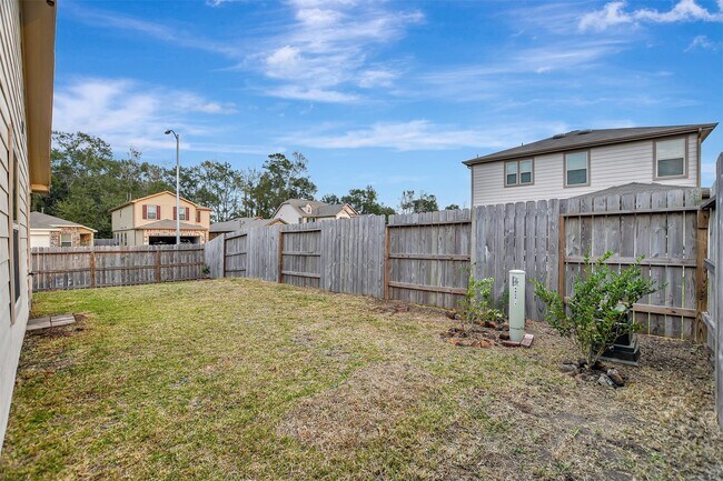 Building Photo - 9403 Castillo Ct