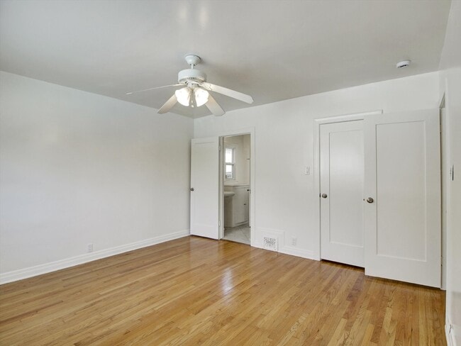 Building Photo - 203 S Stanley Dr