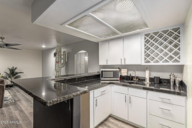 Building Photo - 12528 N 78th St