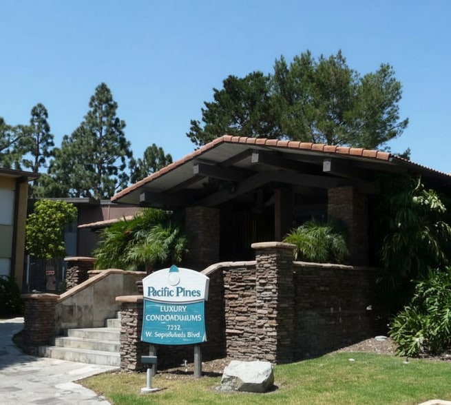 Building Photo - 1107 Sepulveda Blvd