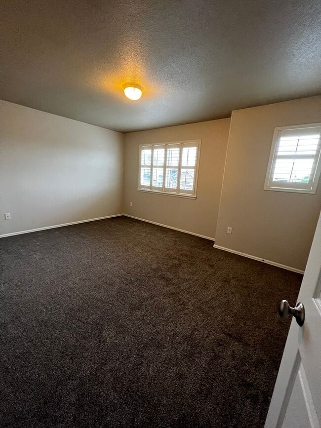 Building Photo - 3032 Hackney Ln