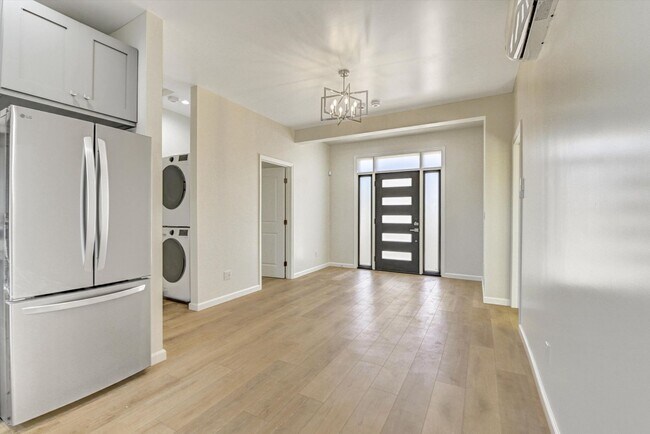 Building Photo - $3,549/mo – Brand-New 2 Bed / 2 Bath Private ADU – Agoura Hills | 800 Sq Ft