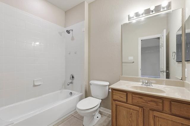 Building Photo - 1725 Brookview Dr