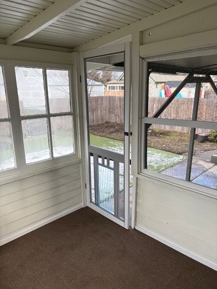 Building Photo - 2012 W Montgomery Ave