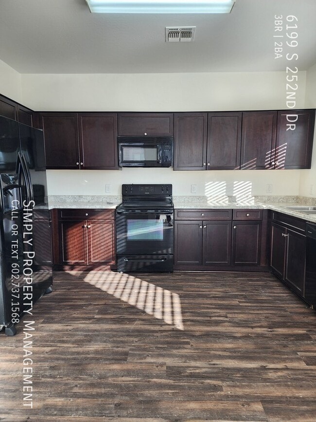 Building Photo - 6199 S 252nd Dr