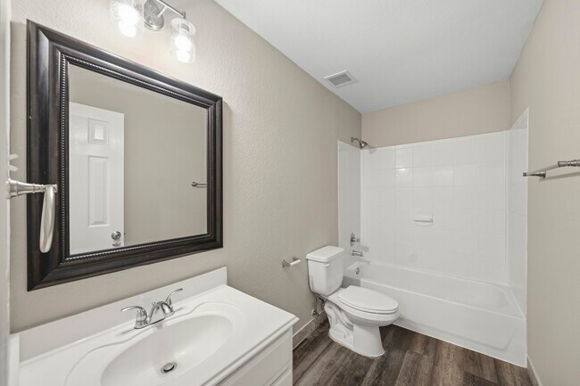 Building Photo - 13015 Cressida Glen Ln