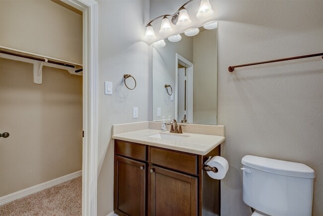 Building Photo - 25151 Alina Ln