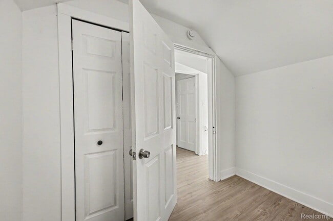 Building Photo - 15224 Rossini Dr