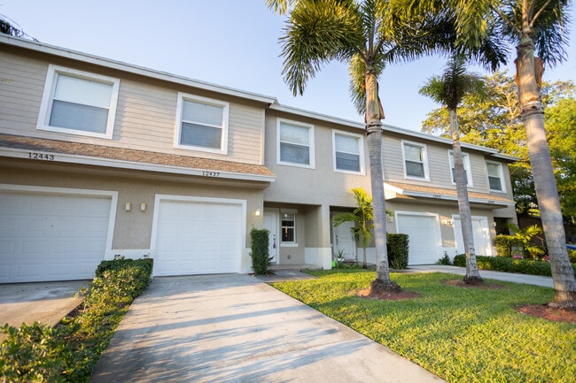 Building Photo - 12437 Westhampton Cir