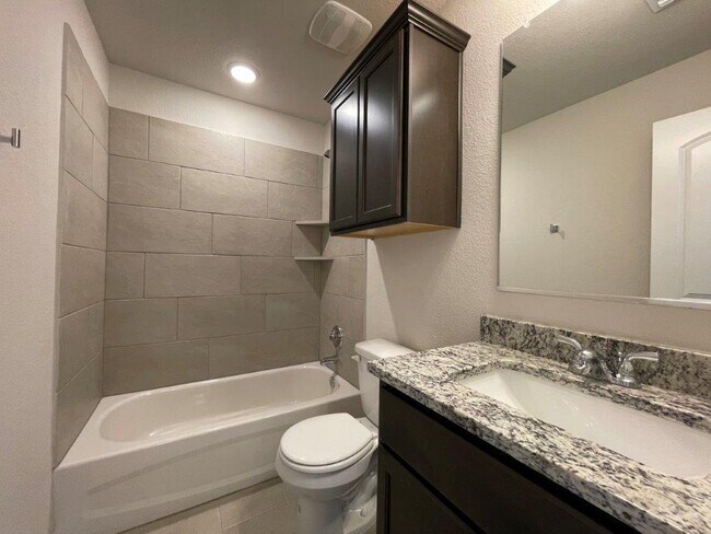 Building Photo - 7726 Merry Oaks Cv