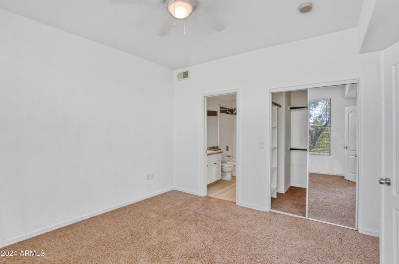 Building Photo - 6900 E Princess Dr