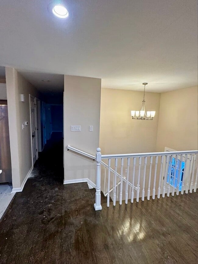 Building Photo - 1338 Jill Terrace