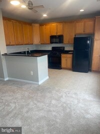 Building Photo - 1811b Wheyfield Dr