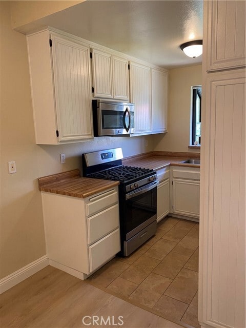 Building Photo - 27979 Sarabande Ln