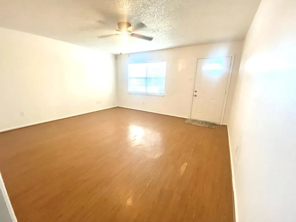 Building Photo - 4618 Fordham St