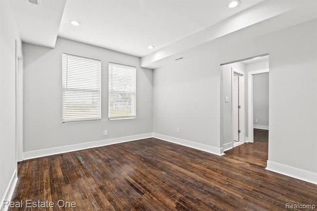 Building Photo - 2282 Belvidere St