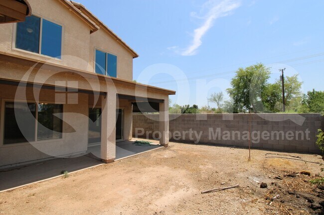 Building Photo - 2020 N Holguin Way