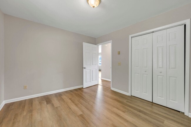 Building Photo - 7863 NC-163