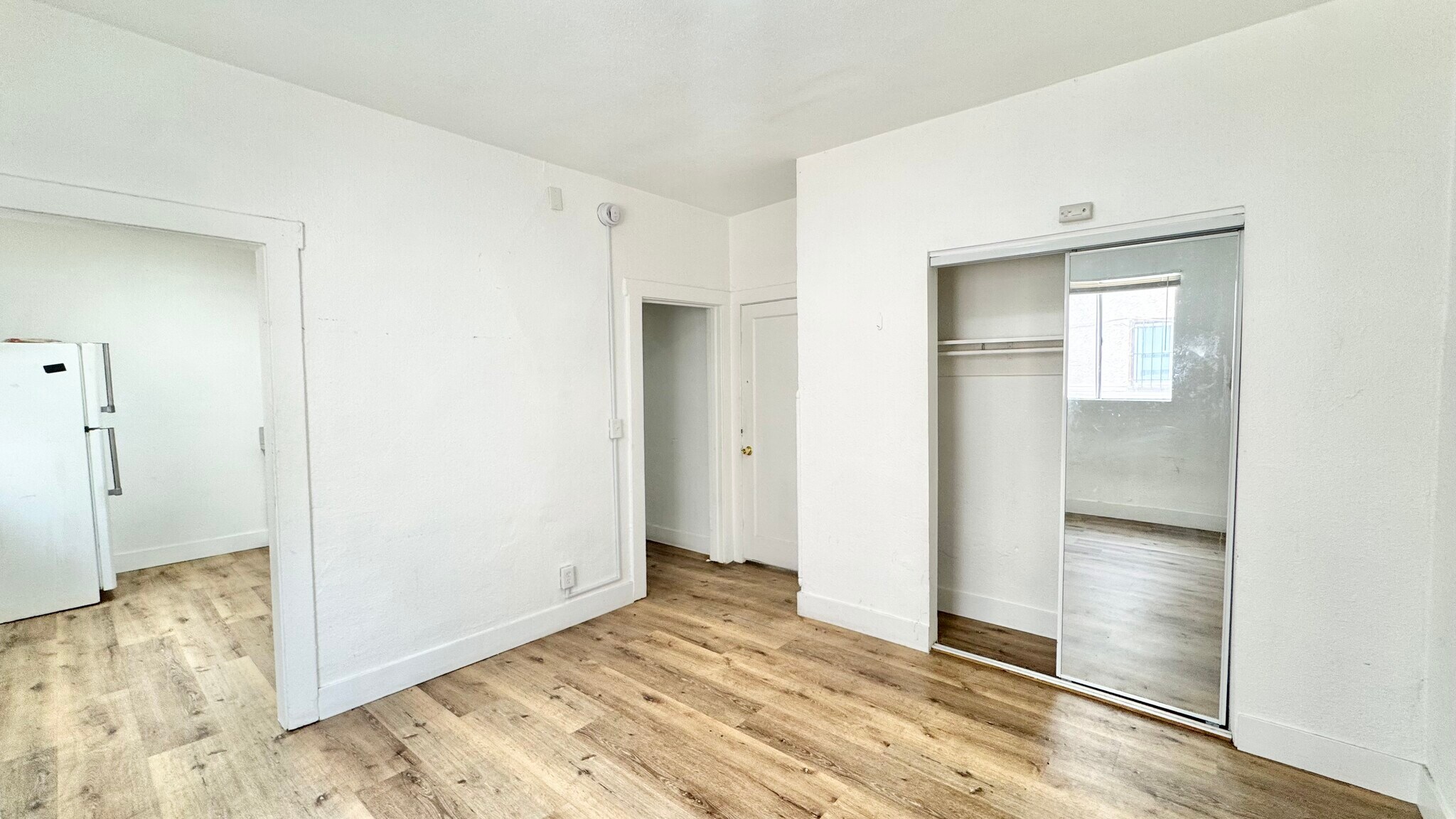 Building Photo - 410 Witmer St