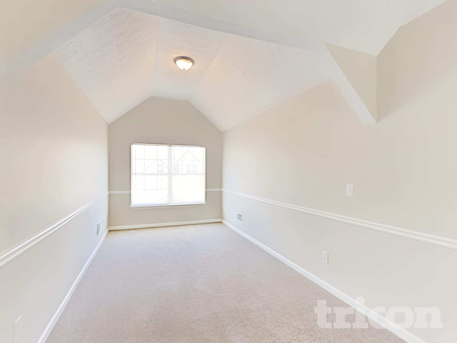 Building Photo - 6469 Snowden Dr