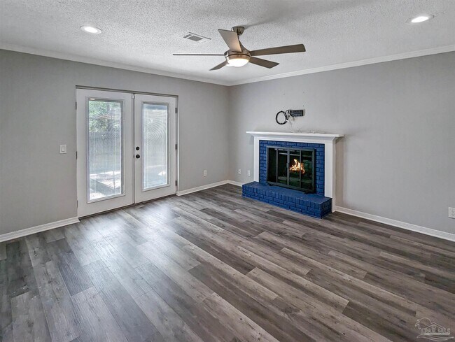 Building Photo - 1313 Foxborough Dr