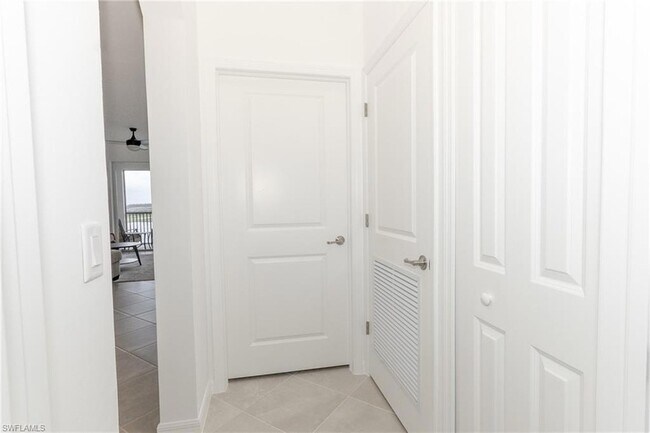 Building Photo - 5583 Double Eagle Cir