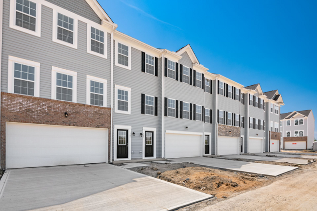 Building Photo - 107 Sitka Willow Dr