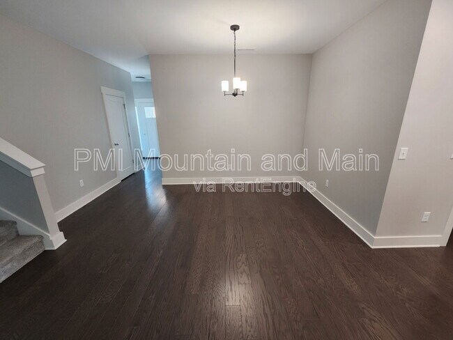 Building Photo - 16 Alice Clement Ln