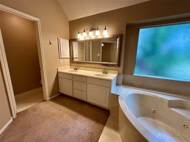 Building Photo - 24835 Baywick Dr