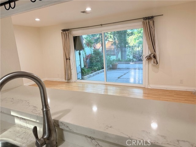 Building Photo - 770 Tuolumne Ave