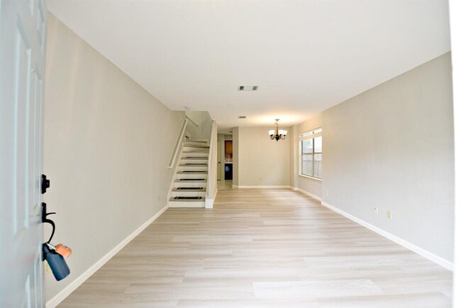 Building Photo - 13329 Black Canyon Dr