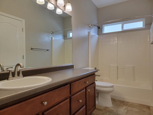 Building Photo - 8256 Imperial Oak Dr