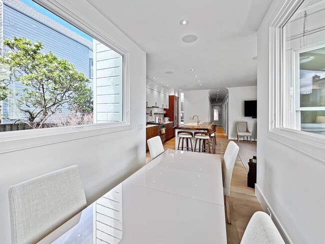 Building Photo - 4639 18th St