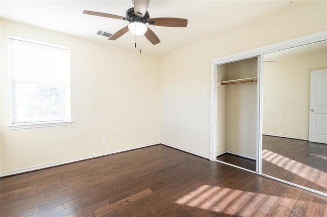 Building Photo - 1050 Co Rd 129