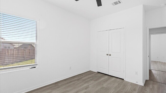 Building Photo - Charming 3-Bedroom Home on a Quiet Cul-de-...