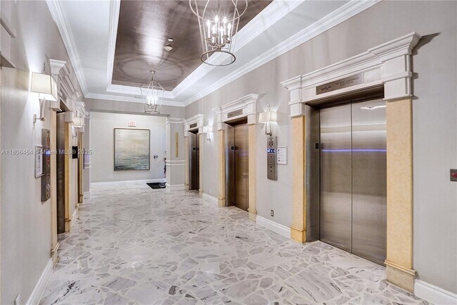 Building Photo - 2501 S Ocean Dr