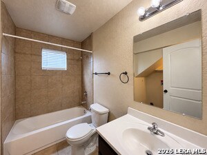 Building Photo - 1221 N Navidad St