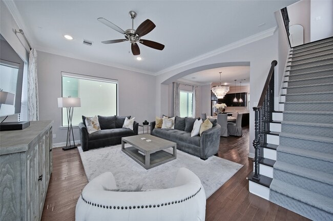 Building Photo - 5703 Kansas St