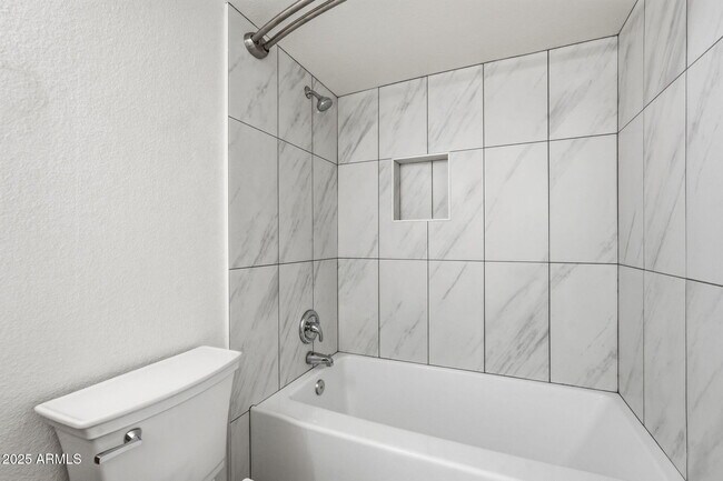 Building Photo - 4201 E Camelback Rd